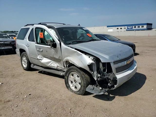 2010 Chevrolet Tahoe VIN 1GNUKBE05AR292071 Copart auction photo, side / front end damage thumbnail 11