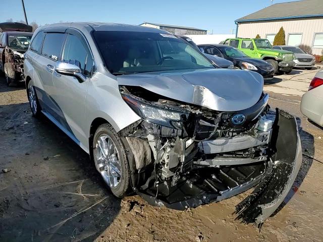 2022 Toyota Sienna VIN 5TDKRKEC8NS100431 Copart auction photo, front end damage thumbnail 15