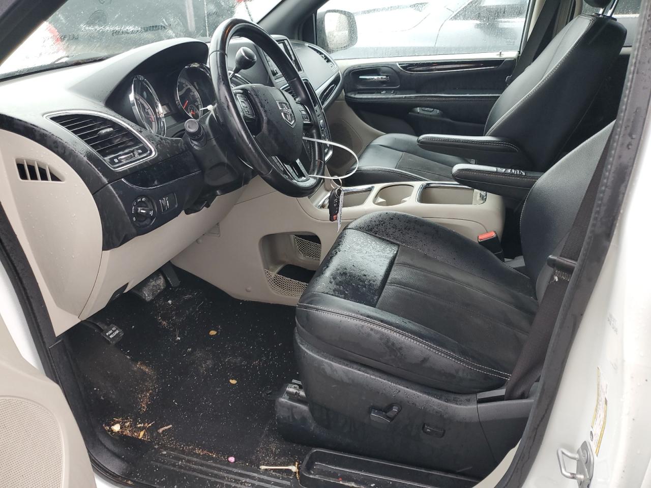 2019 Dodge Caravan VIN 2C4RDGCG7KR716559 Copart auction photo, all over damage thumbnail 7