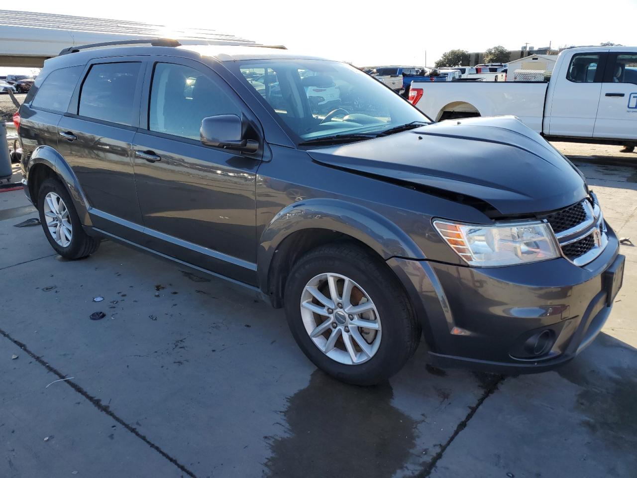 2016 Dodge Journey VIN 3C4PDCBG3GT232068 Copart auction photo, front end / side damage thumbnail 4
