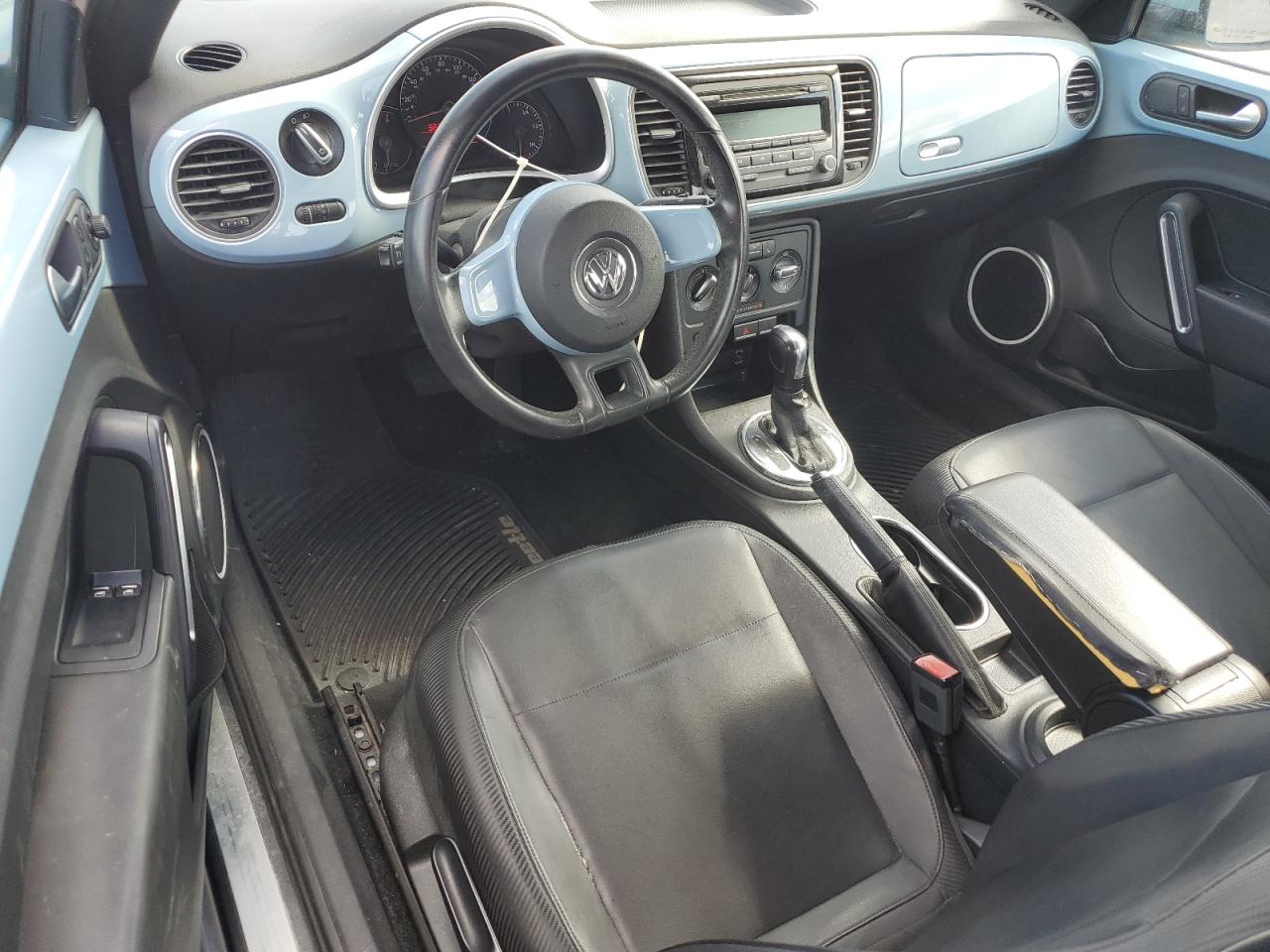 2012 Volkswagen Beetle VIN 3VWJP7AT4CM632290 Copart auction photo, burn - engine / rear end damage thumbnail 8