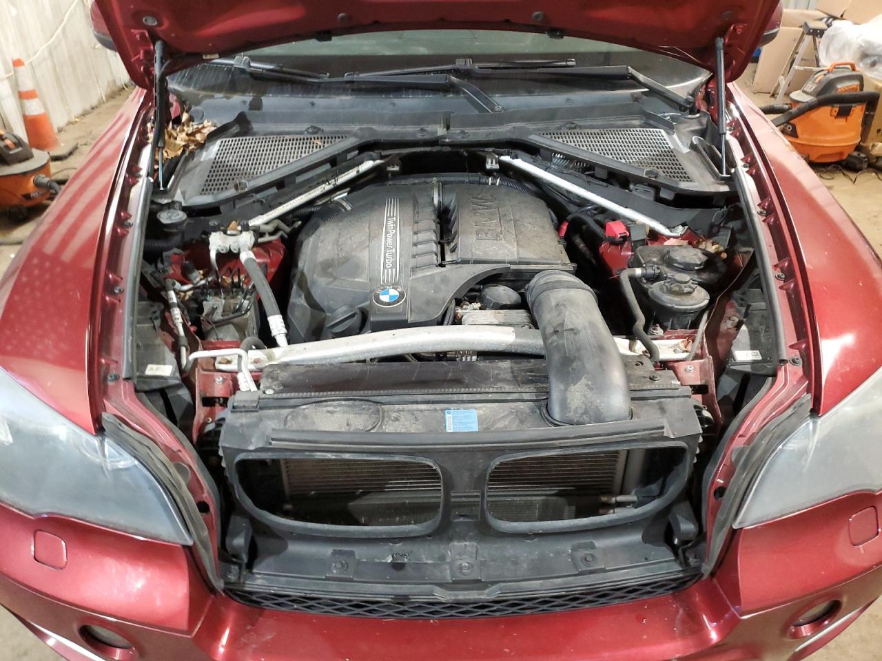 2011 BMW X5 VIN 5UXZV4C5XBL404804 Copart auction photo, all over damage thumbnail 12