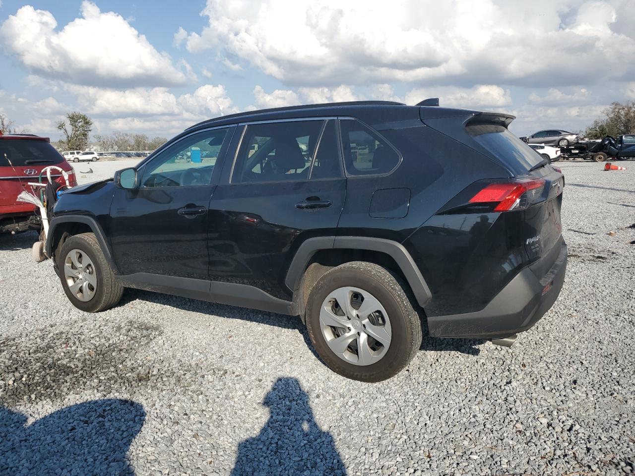 2021 Toyota RAV 4 VIN 2T3F1RFV5MC243935 Copart auction photo, front end damage thumbnail 2