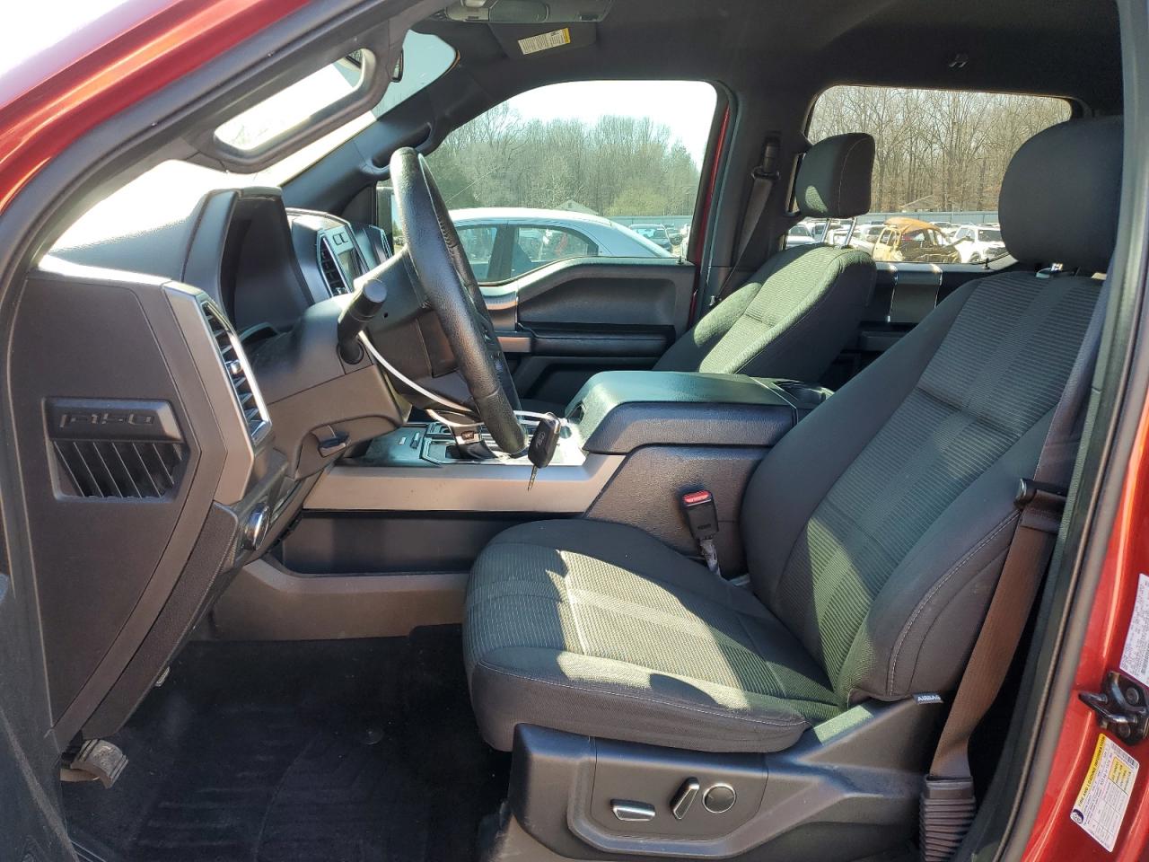 2015 Ford F-150 VIN 1FTEW1EF4FKE02009 Copart auction photo, front end / minor dent/scratches damage thumbnail 7