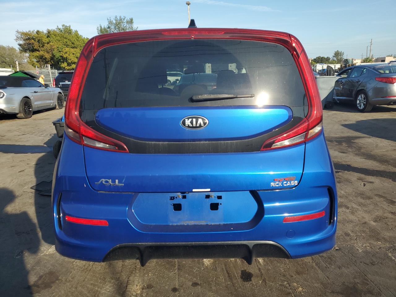 2020 KIA Soul VIN KNDJ63AU1L7091099 Copart auction photo, side / front end damage thumbnail 6