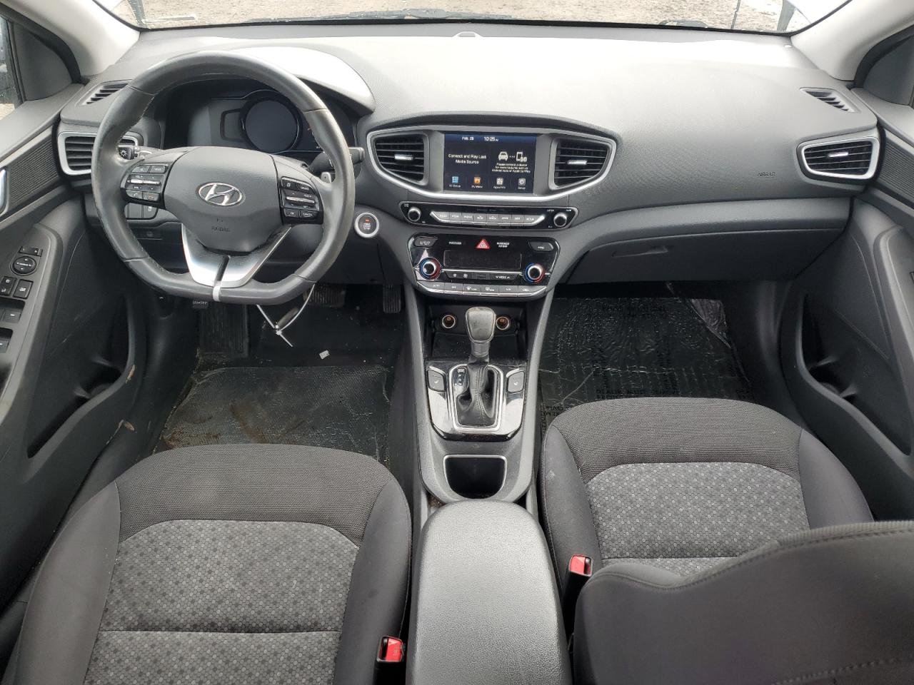 2018 Hyundai IONIQ VIN KMHC75LC0JU092311 Copart auction photo, front end / minor dent/scratches damage thumbnail 8