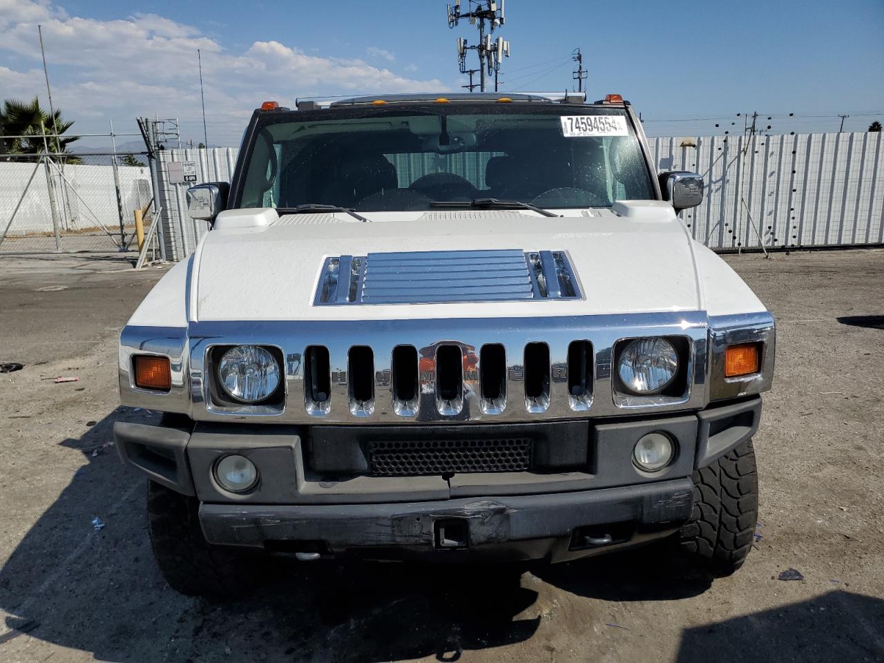 2005 Hummer H2 VIN 5GRGN23U35H132428 Copart auction photo, front end / minor dent/scratches damage thumbnail 5
