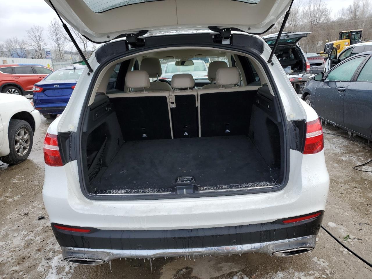 2018 Mercedes-Benz GLC VIN WDC0G4KB8JV050287 Copart auction photo, front end damage thumbnail 6