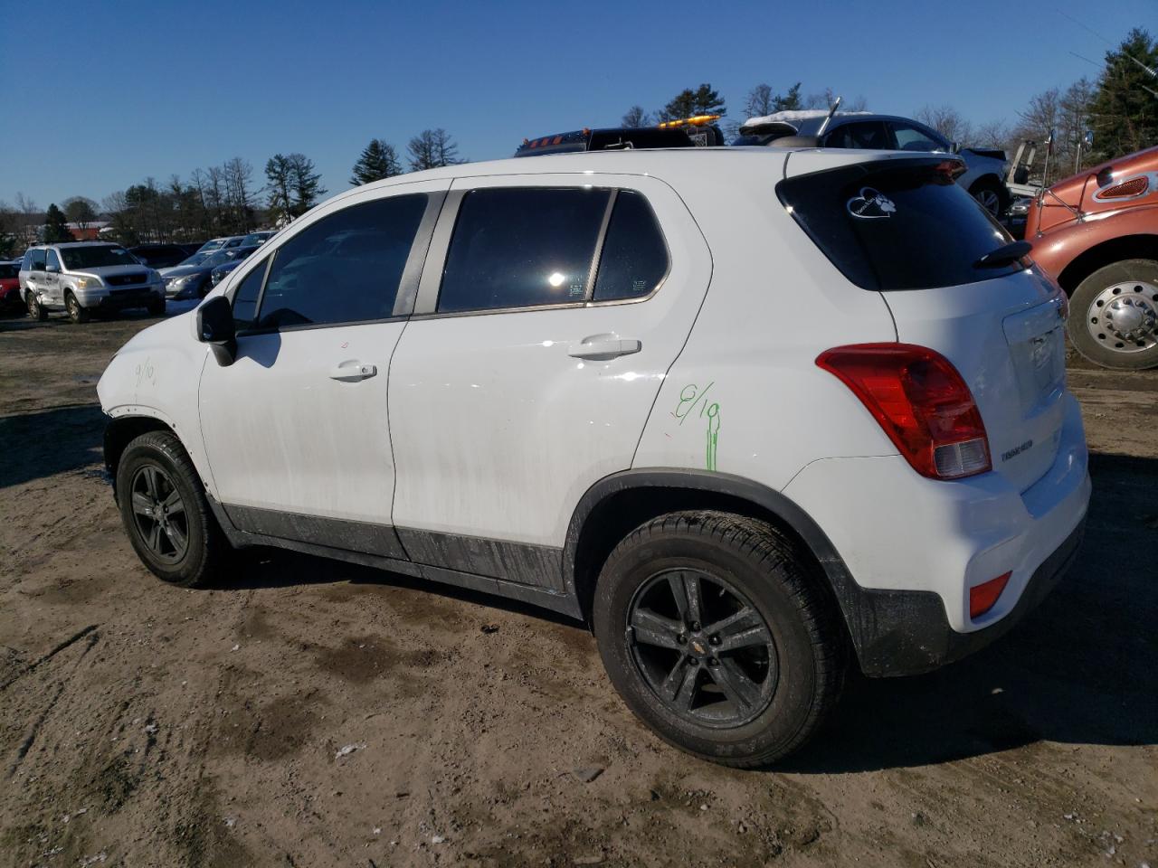 2020 Chevrolet Trax VIN KL7CJNSB7LB317639 Copart auction photo, front end / mechanical damage thumbnail 2
