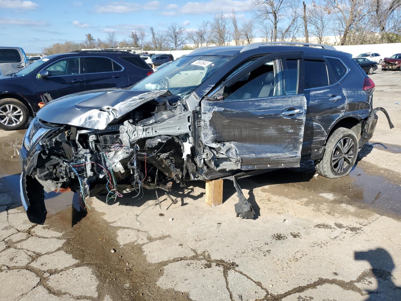 2019 Nissan Rogue VIN JN8AT2MV0KW370415