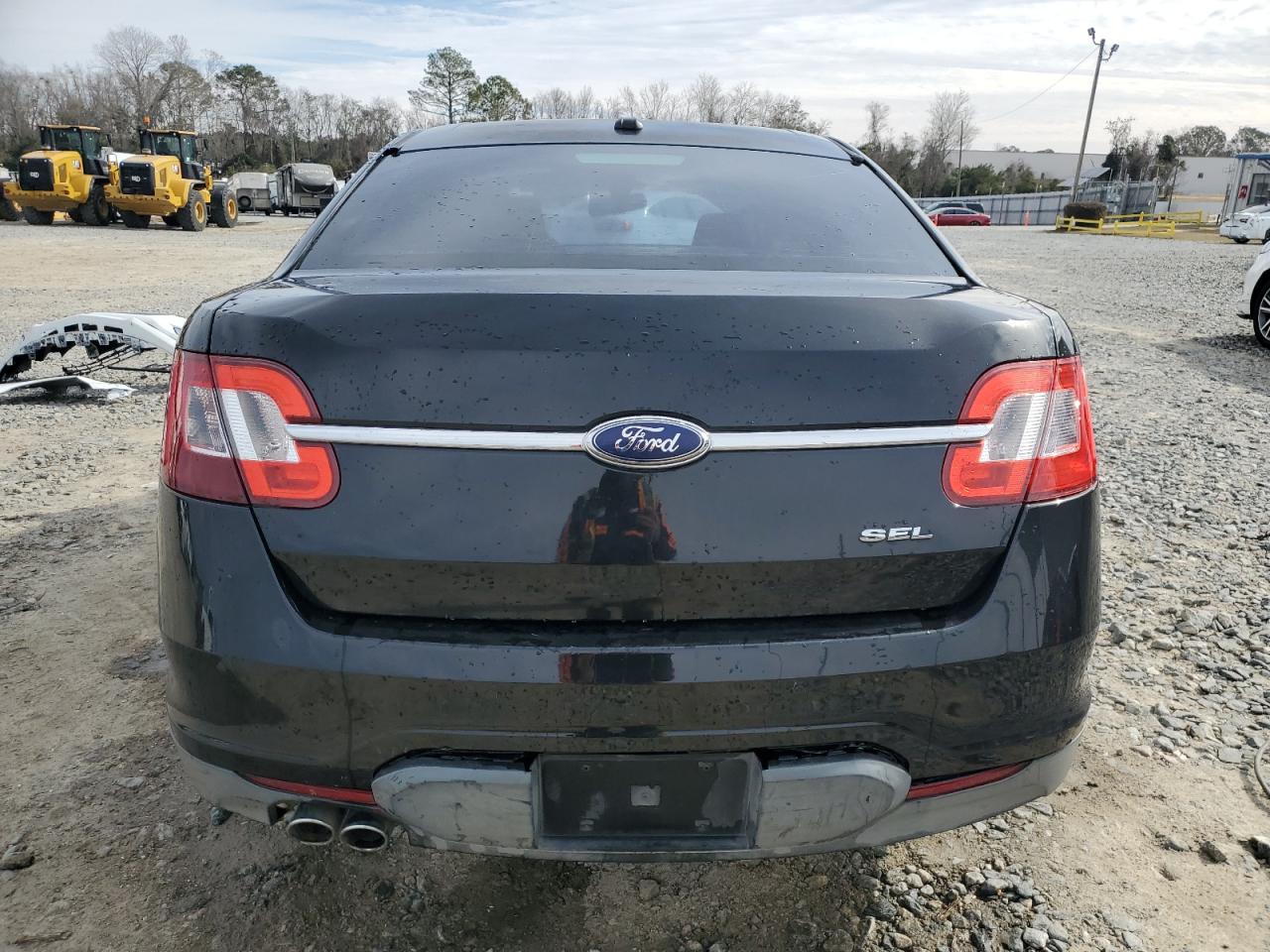 2010 Ford Taurus VIN 1FAHP2EW5AG161742 Copart auction photo, front end damage thumbnail 6
