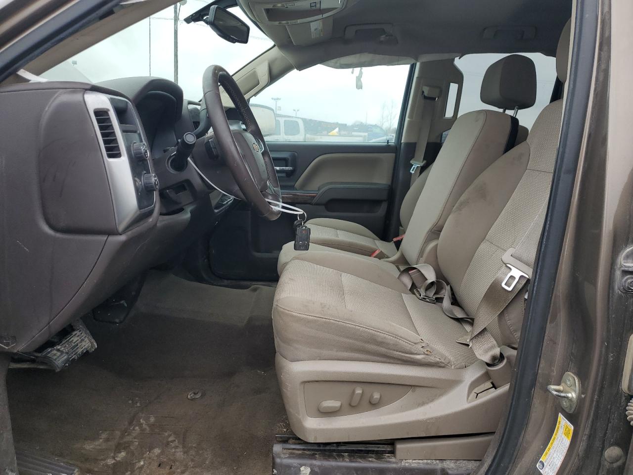 2015 Chevrolet Silverado VIN 1GCVKREH1FZ166700 Copart auction photo, front end / rear end damage thumbnail 7