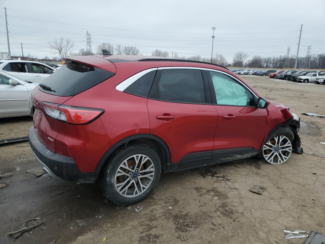 2021 Ford Escape VIN 1FMCU9H61MUB23847 Copart auction photo, front end / side damage thumbnail 3