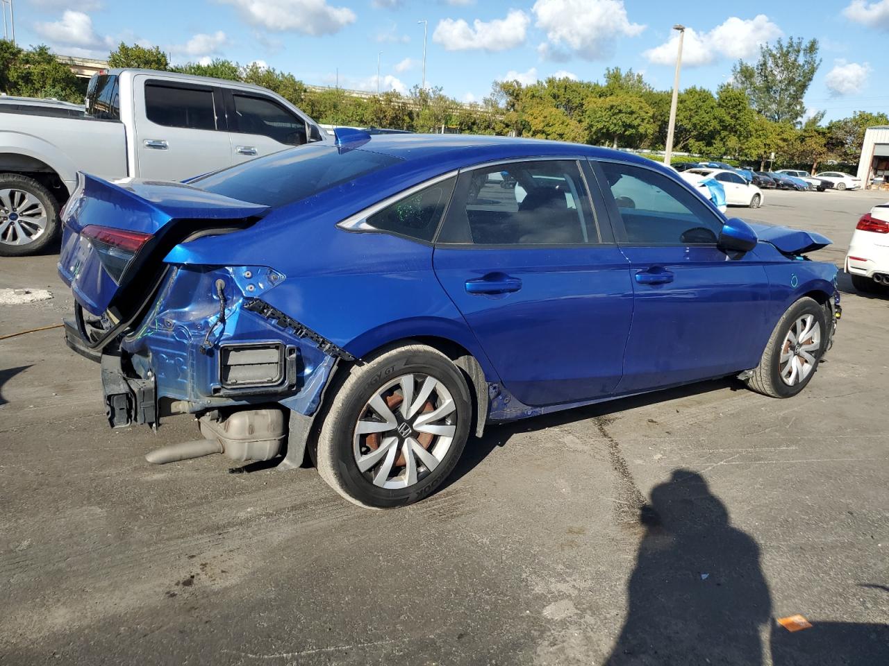 2022 Honda Civic VIN 2HGFE2F28NH508561 Copart auction photo, front end / rear end damage thumbnail 3