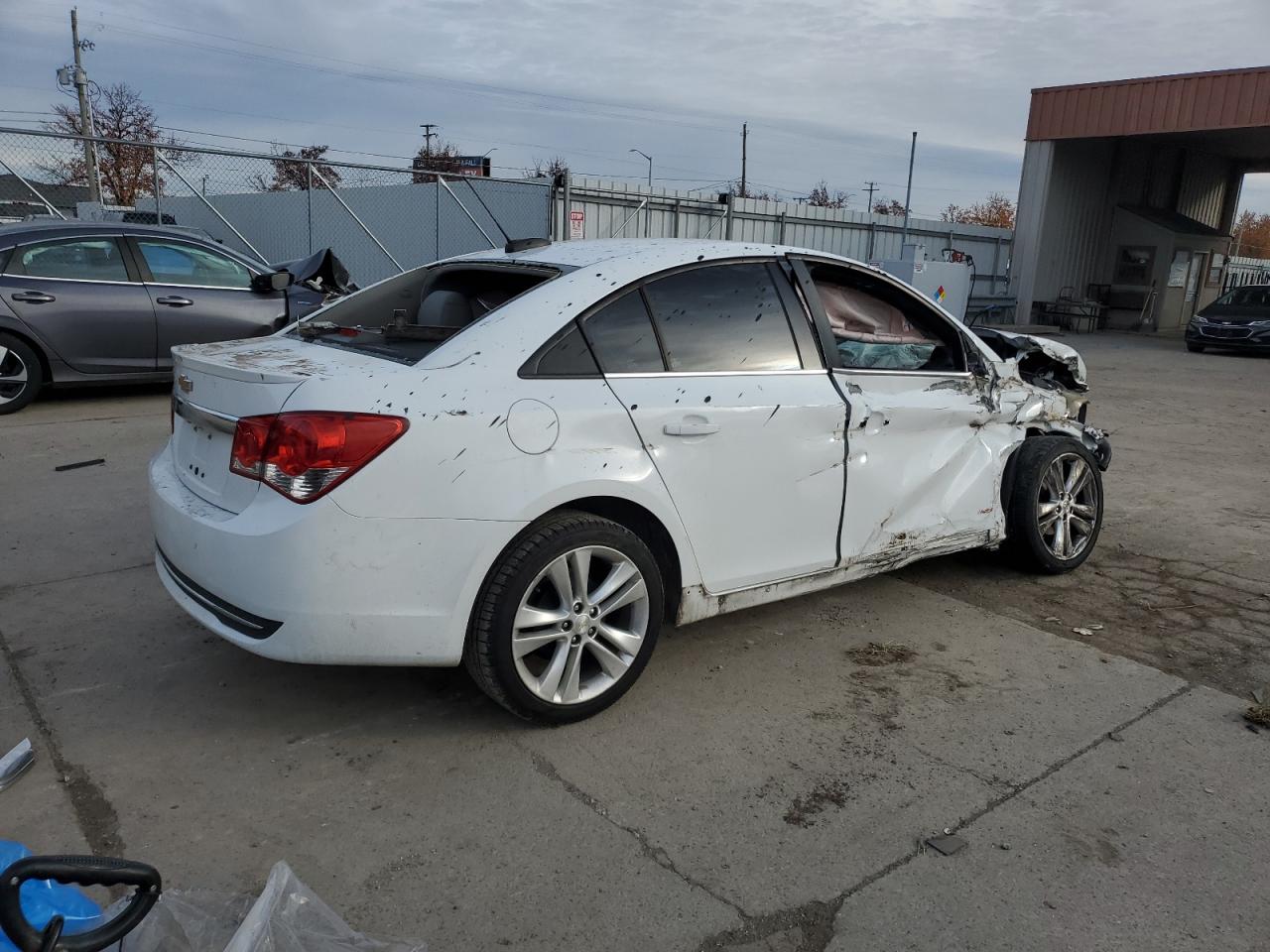 2015 Chevrolet Cruze VIN 1G1PC5SB8F7118694 Copart auction photo, all over damage thumbnail 3