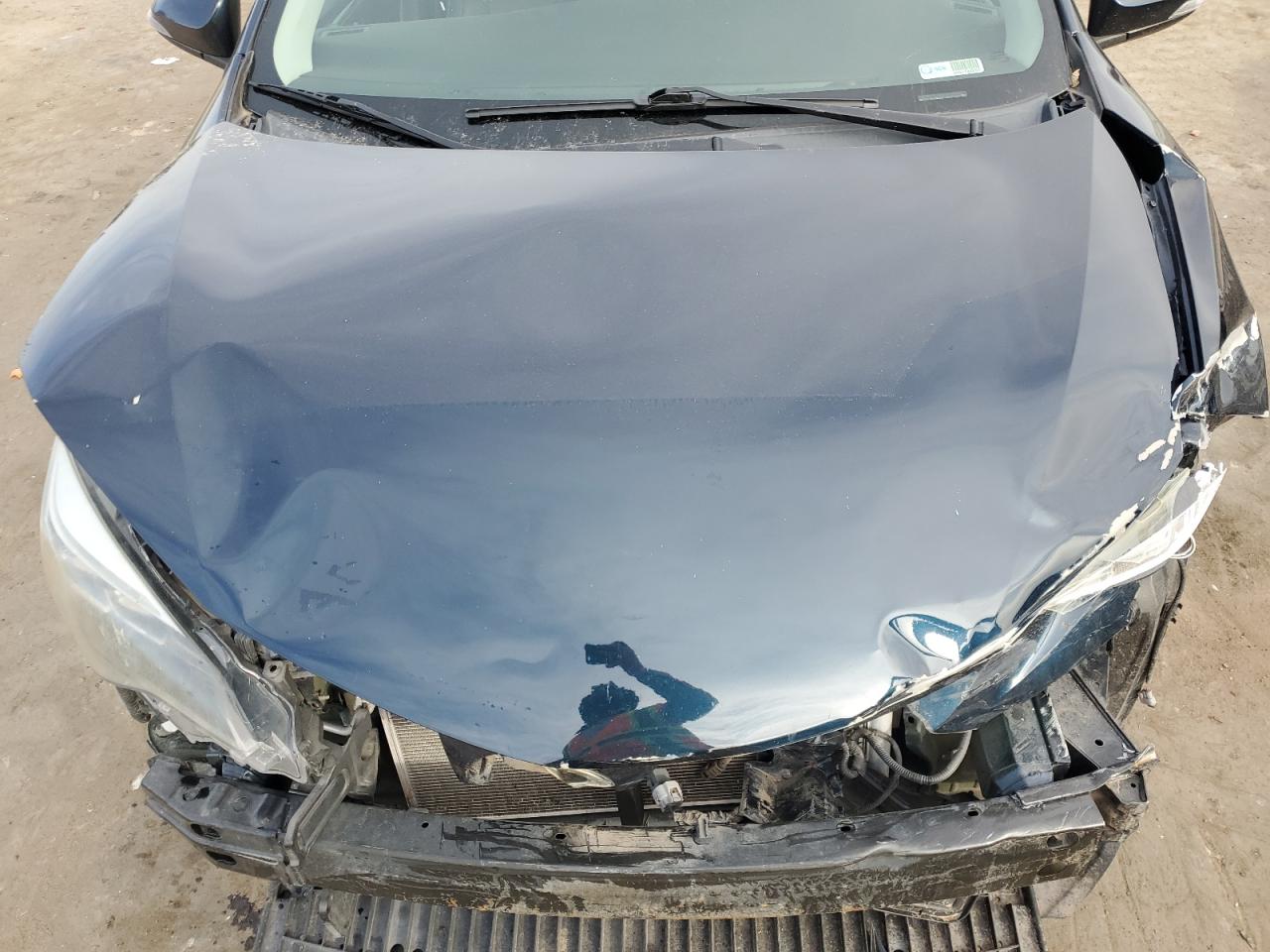 2018 Toyota Corolla VIN 2T1BURHE5JC082994 Copart auction photo, front end damage thumbnail 12