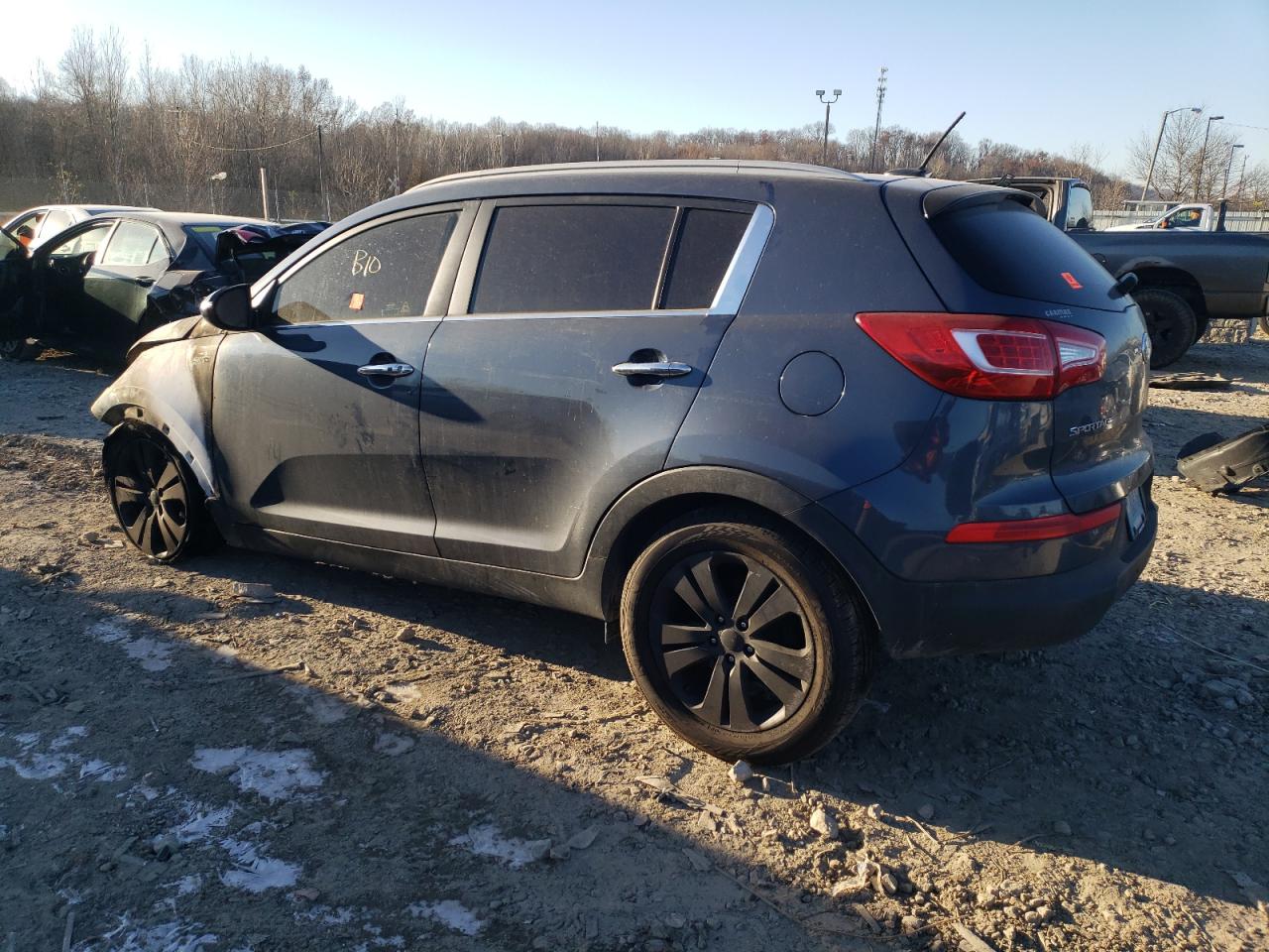 2013 KIA Sportage VIN KNDPCCA25D7449839 Copart auction photo, burn - engine / burn - interior damage thumbnail 2