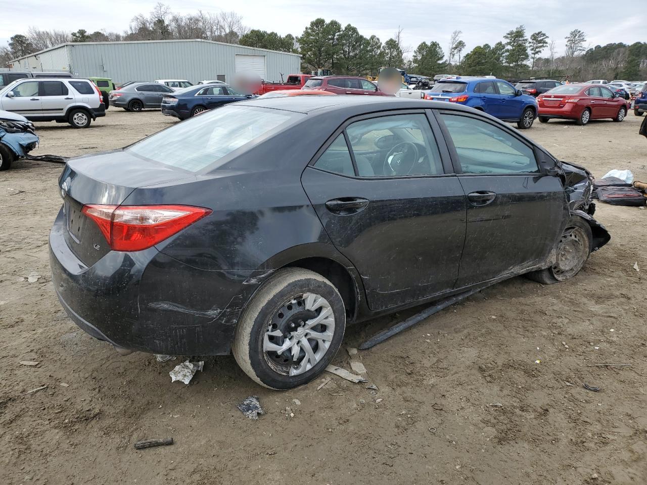 2018 Toyota Corolla VIN 5YFBURHE6JP759373 Copart auction photo, front end / side damage thumbnail 3