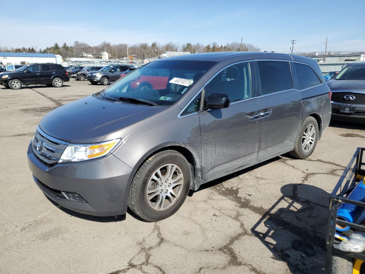 2011 Honda Odyssey VIN 5FNRL5H60BB056934
