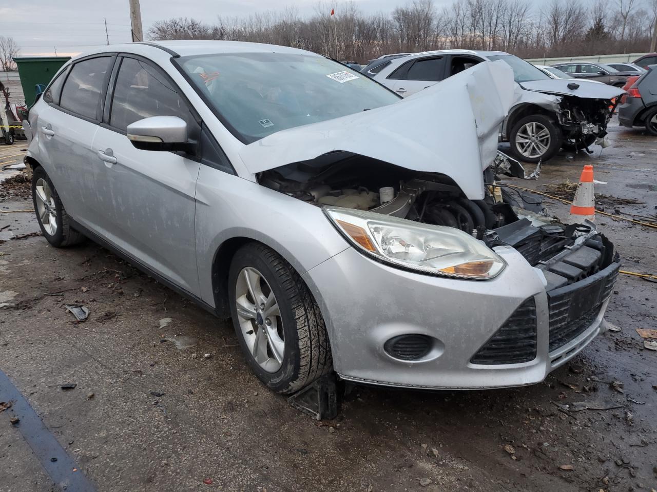2013 Ford Focus VIN 1FADP3F23DL295208 Copart auction photo, rear end / front end damage thumbnail 4