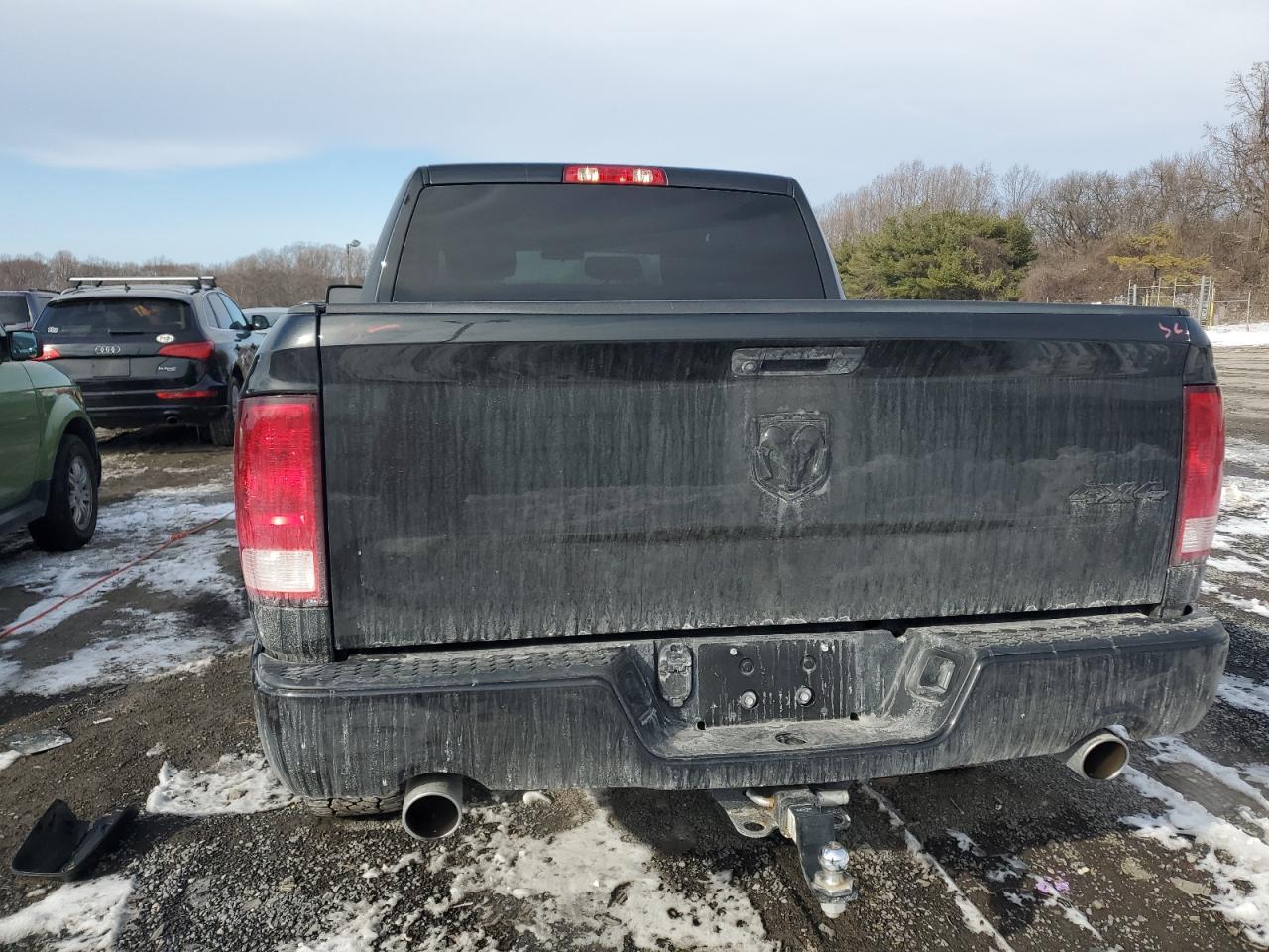 2018 RAM 1500 VIN 3C6RR7KT2JG158650 Copart auction photo, side damage thumbnail 6
