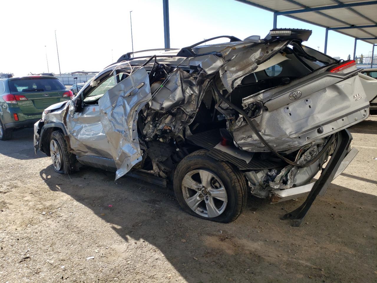 2020 Toyota RAV 4 VIN 2T3P1RFV2LC131063 Copart auction photo, all over damage thumbnail 2