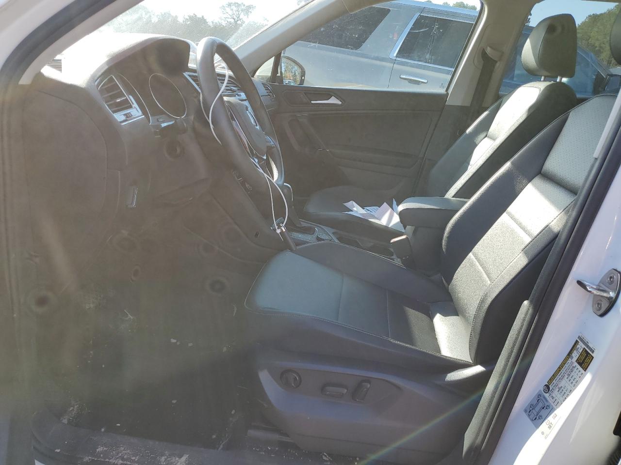 2020 Volkswagen Tiguan VIN 3VV2B7AX4LM096659 Copart auction photo, front end / minor dent/scratches damage thumbnail 7