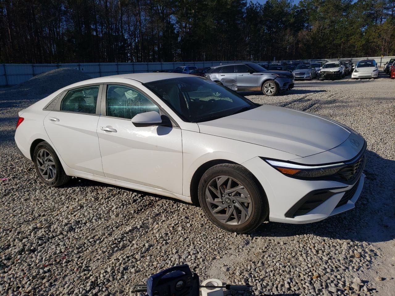 2024 Hyundai Elantra VIN KMHLM4DG9RU836388 Copart auction photo, side / rear end damage thumbnail 4