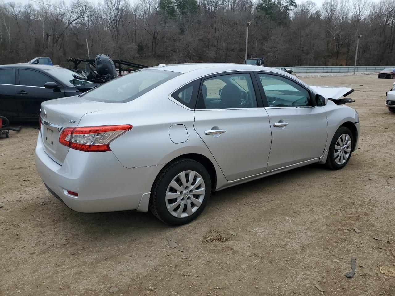 2015 Nissan Sentra VIN 3N1AB7AP0FY257518 Copart auction photo, front end damage thumbnail 3