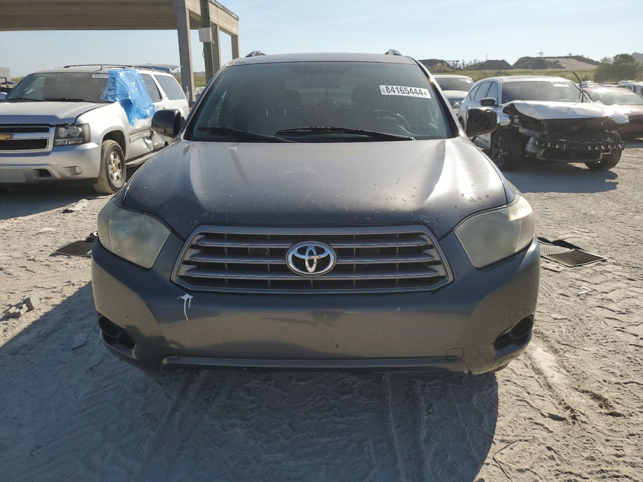 2010 Toyota Highlander VIN 5TDZA3EH0AS006187 Copart auction photo, front end / minor dent/scratches damage thumbnail 5