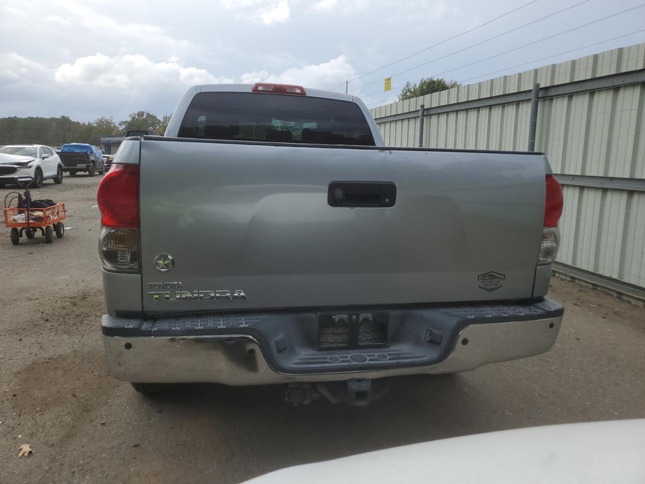 2007 Toyota Tundra VIN 5TFRV58137X025317 Copart auction photo, normal wear / minor dent/scratches damage thumbnail 6