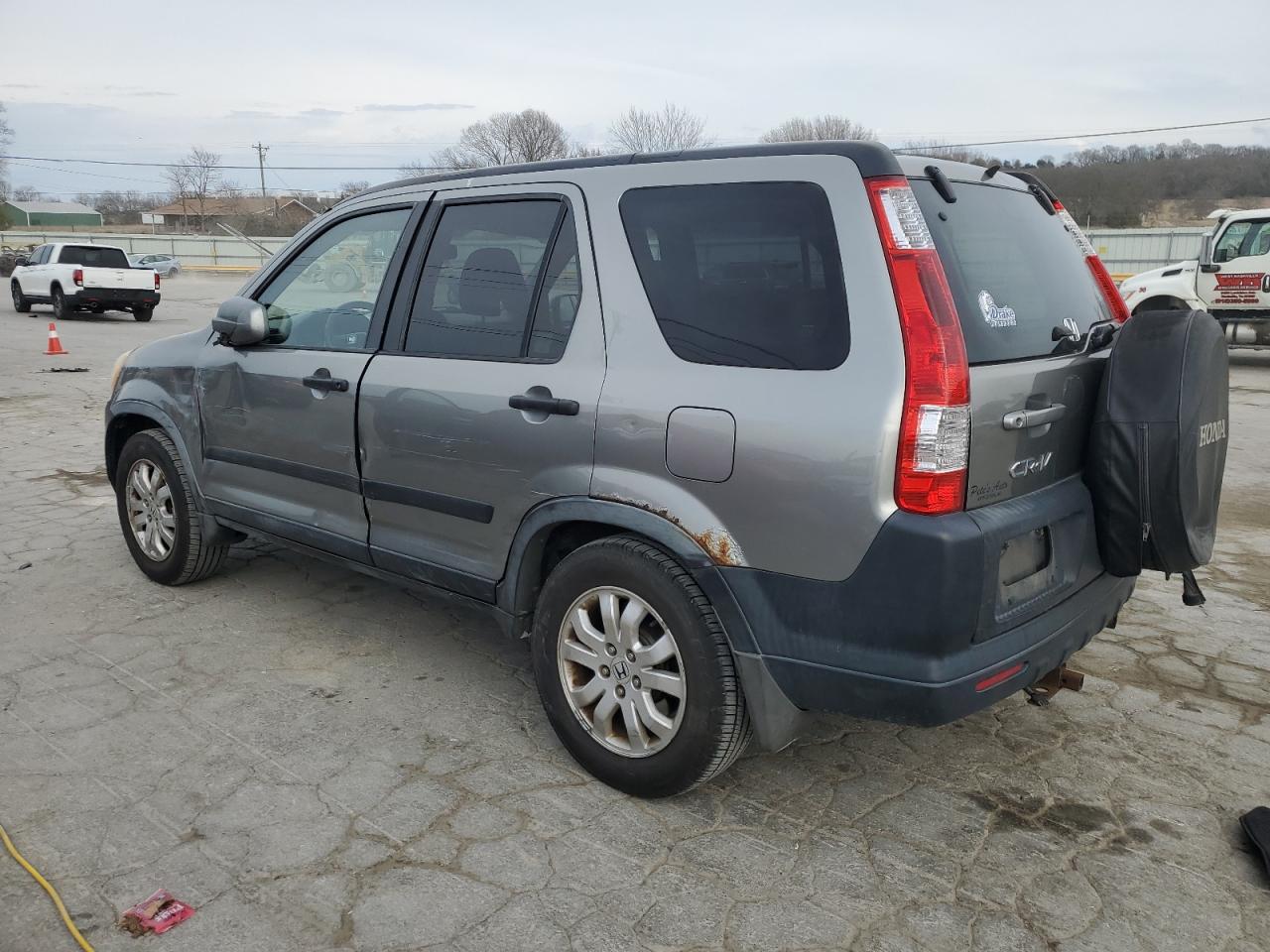2005 Honda CR-V VIN JHLRD78835C035378 Copart auction photo, side / front end damage thumbnail 2