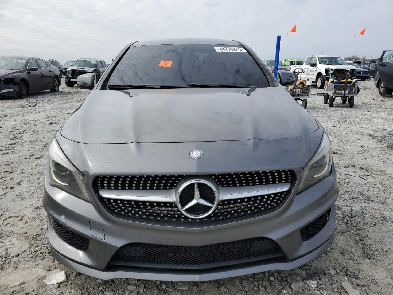 2014 Mercedes-Benz CLA-klasse VIN WDDSJ4EB4EN032814 Copart auction photo, minor dent/scratches / mechanical damage thumbnail 5