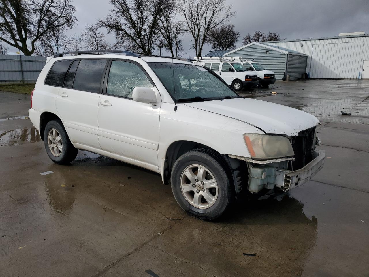 2001 Toyota Highlander VIN JTEGF21A510016675 Copart auction photo, side / front end damage thumbnail 4