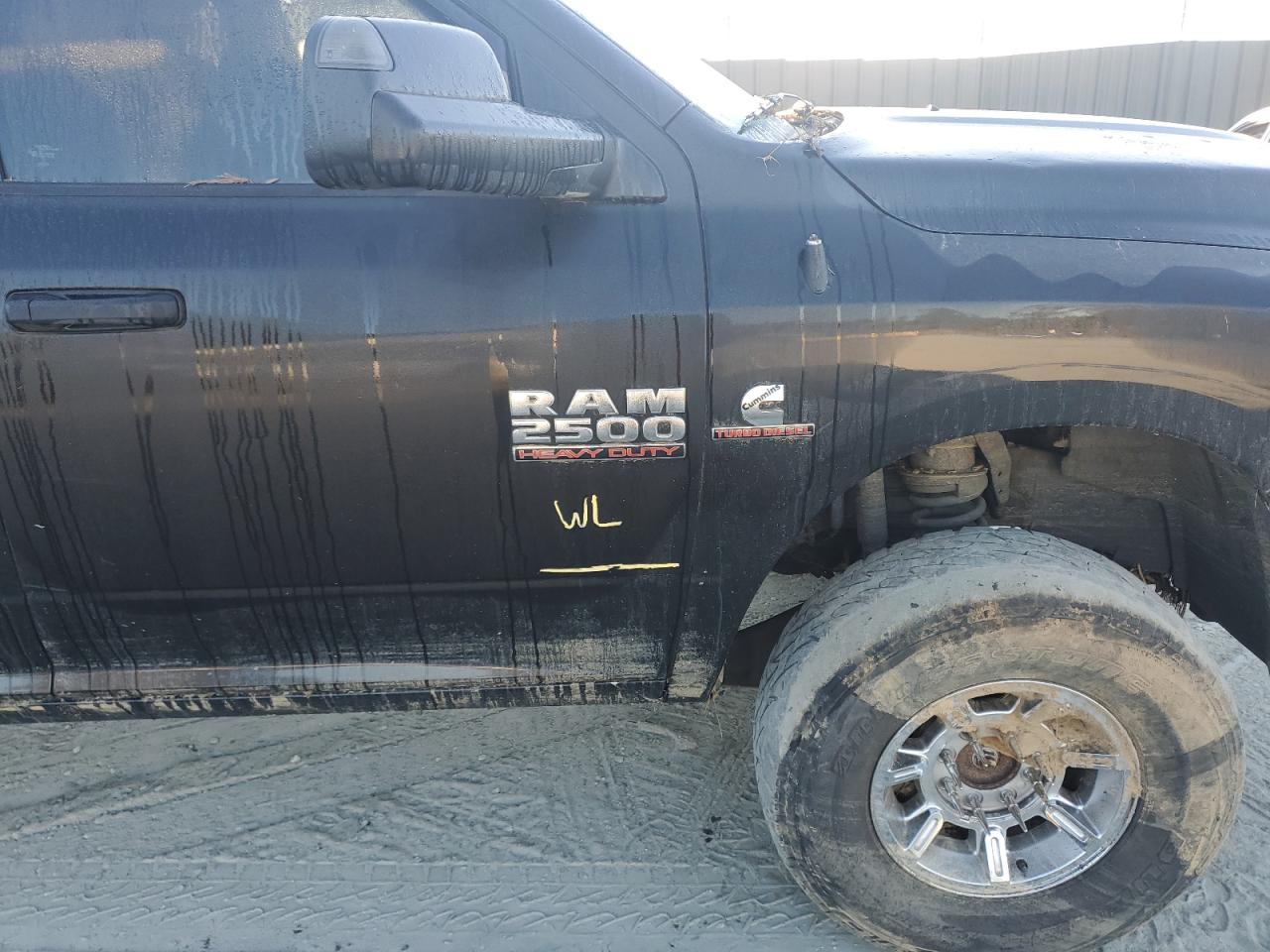 2015 RAM 2500 VIN 3C6UR5CL2FG594127 Copart auction photo, water/flood damage thumbnail 12