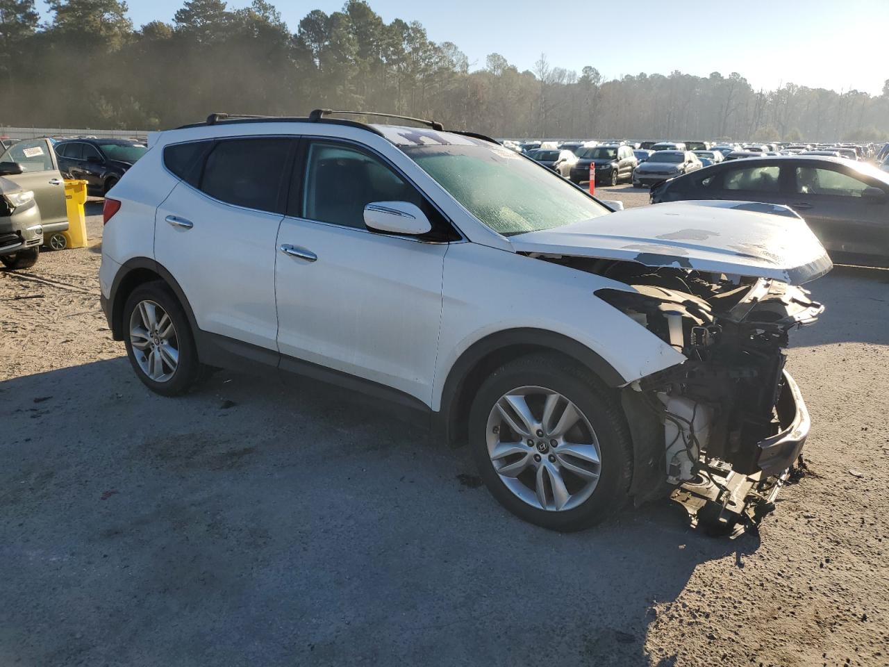 2013 Hyundai Santa Fe VIN 5XYZU3LA3DG084591 Copart auction photo, front end damage thumbnail 4