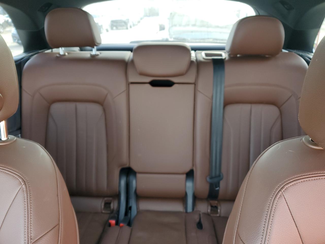 2018 Audi Q5 VIN WA1BNAFY2J2242057 Copart auction photo, side damage thumbnail 10