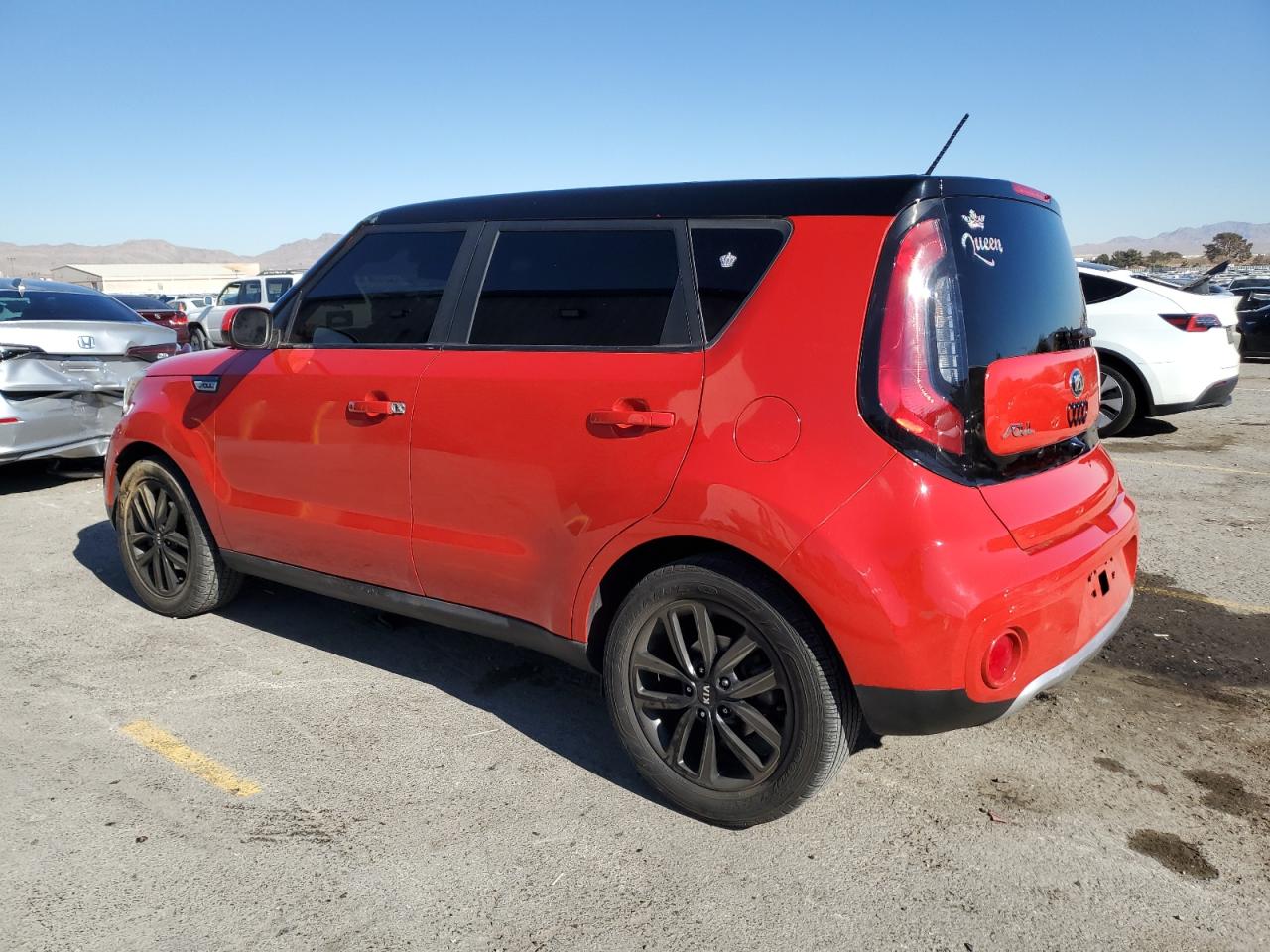 2017 KIA Soul VIN KNDJP3A5XH7465917 Copart auction photo, vandalism damage thumbnail 2