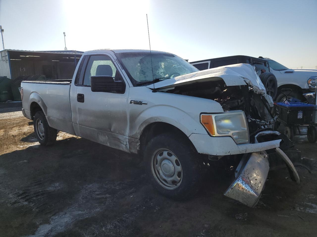 2011 Ford F-150 VIN 1FTNF1CF5BKD28659 Copart auction photo, front end / side damage thumbnail 4