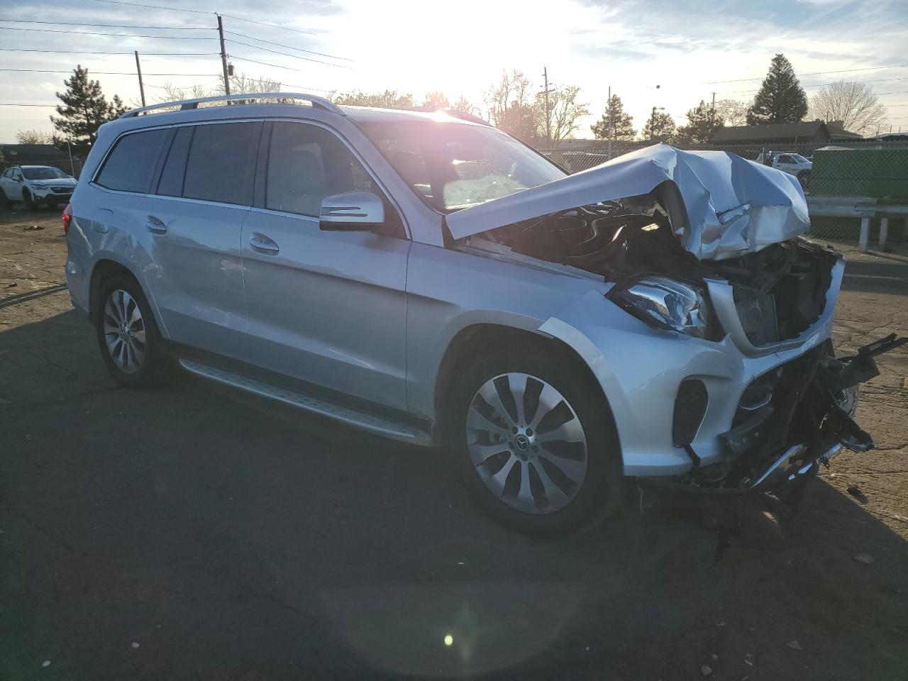 2019 Mercedes-Benz GLS-klasse VIN 4JGDF6EE7KB222948 Copart auction photo, front end damage thumbnail 4
