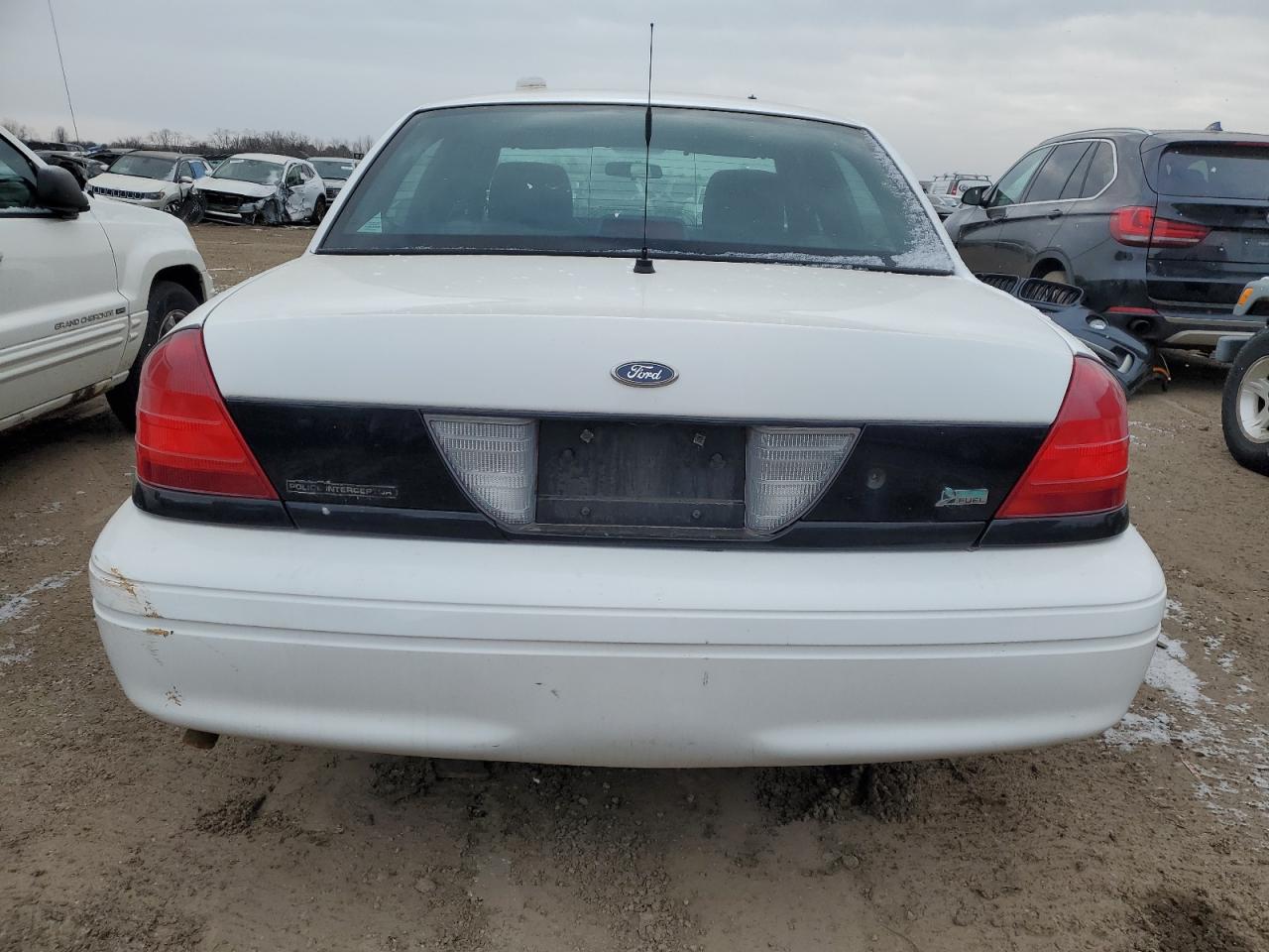 2011 Ford Crown Victoria VIN 2FABP7BV7BX157864 Copart auction photo, front end damage thumbnail 6
