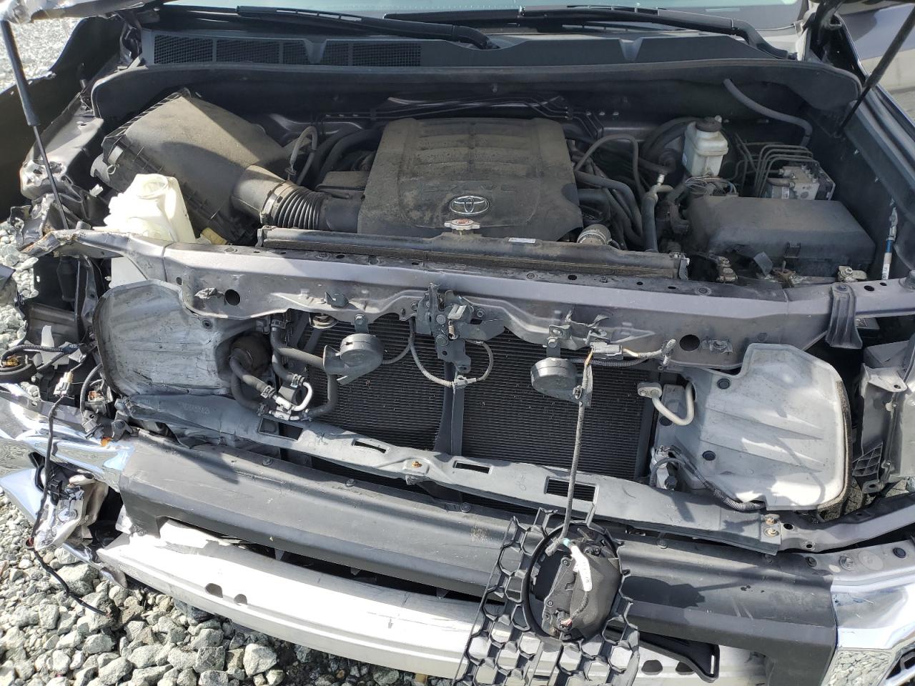 2018 Toyota Tundra VIN 5TFDW5F1XJX705362 Copart auction photo, front end damage thumbnail 12