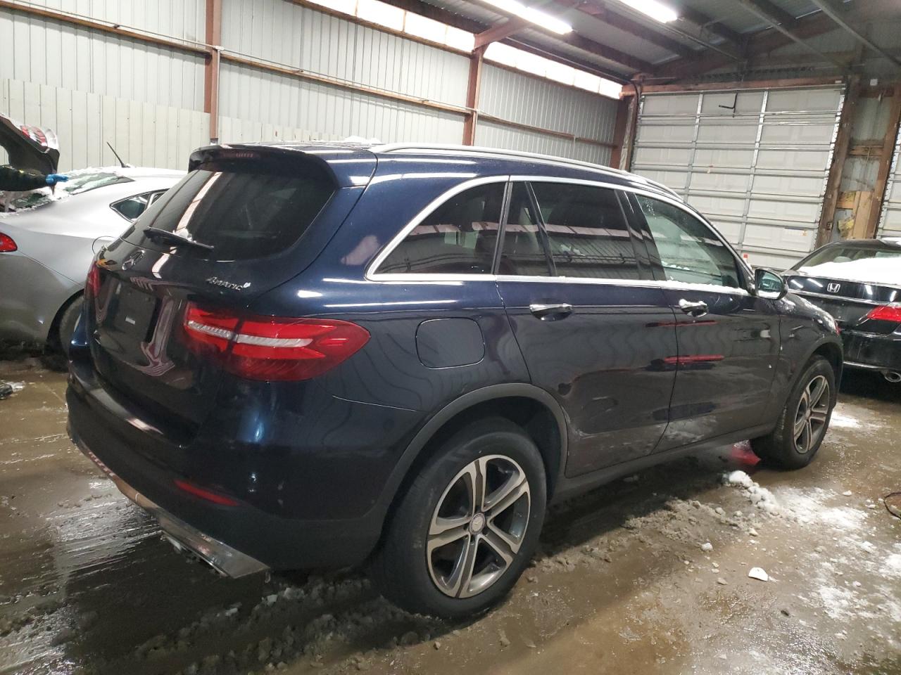 2017 Mercedes-Benz GLC VIN WDC0G4KB9HF139600 Copart auction photo, undercarriage damage thumbnail 3