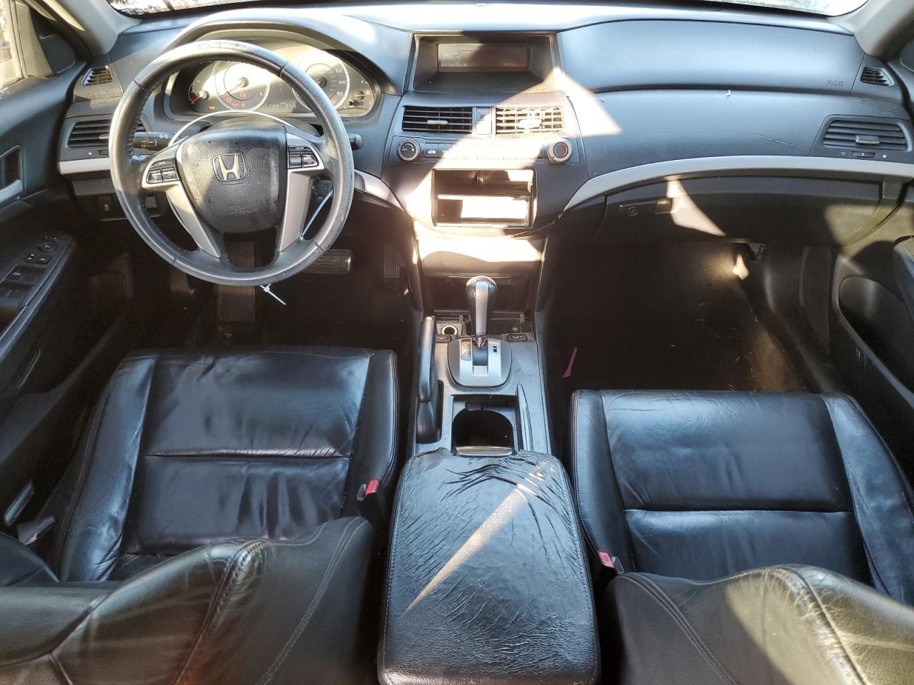 2011 Honda Accord VIN 1HGCP2F63BA137433 Copart auction photo, front end / rear end damage thumbnail 8