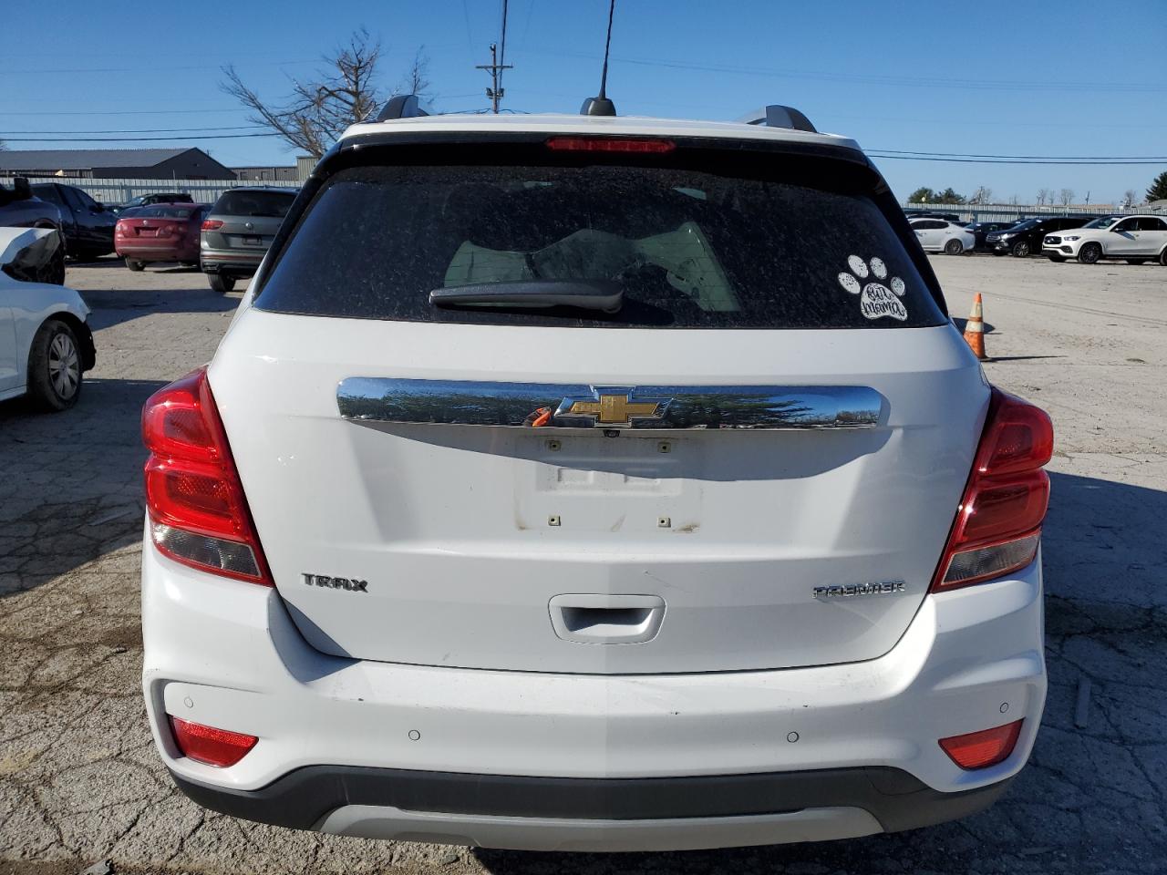 2019 Chevrolet Trax VIN 3GNCJMSBXKL215947 Copart auction photo, front end damage thumbnail 6