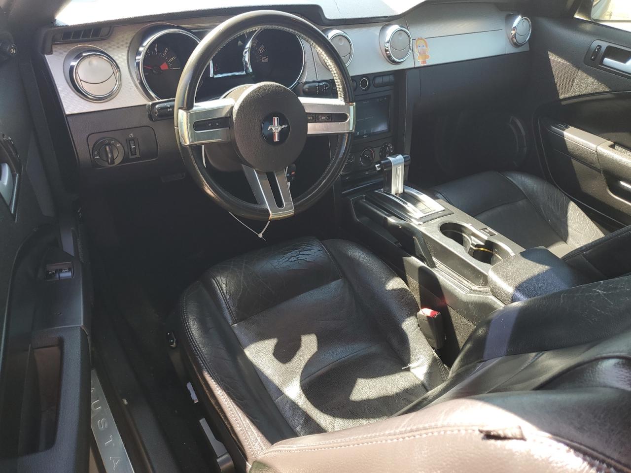 2009 Ford Mustang VIN 1ZVHT80N095123475 Copart auction photo, front end / minor dent/scratches damage thumbnail 8