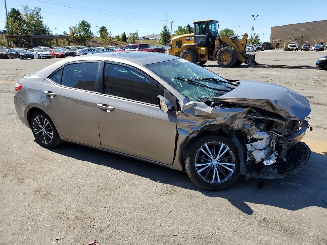 2016 Toyota Corolla VIN 5YFBURHE6GP402042 Copart auction photo, front end damage thumbnail 4