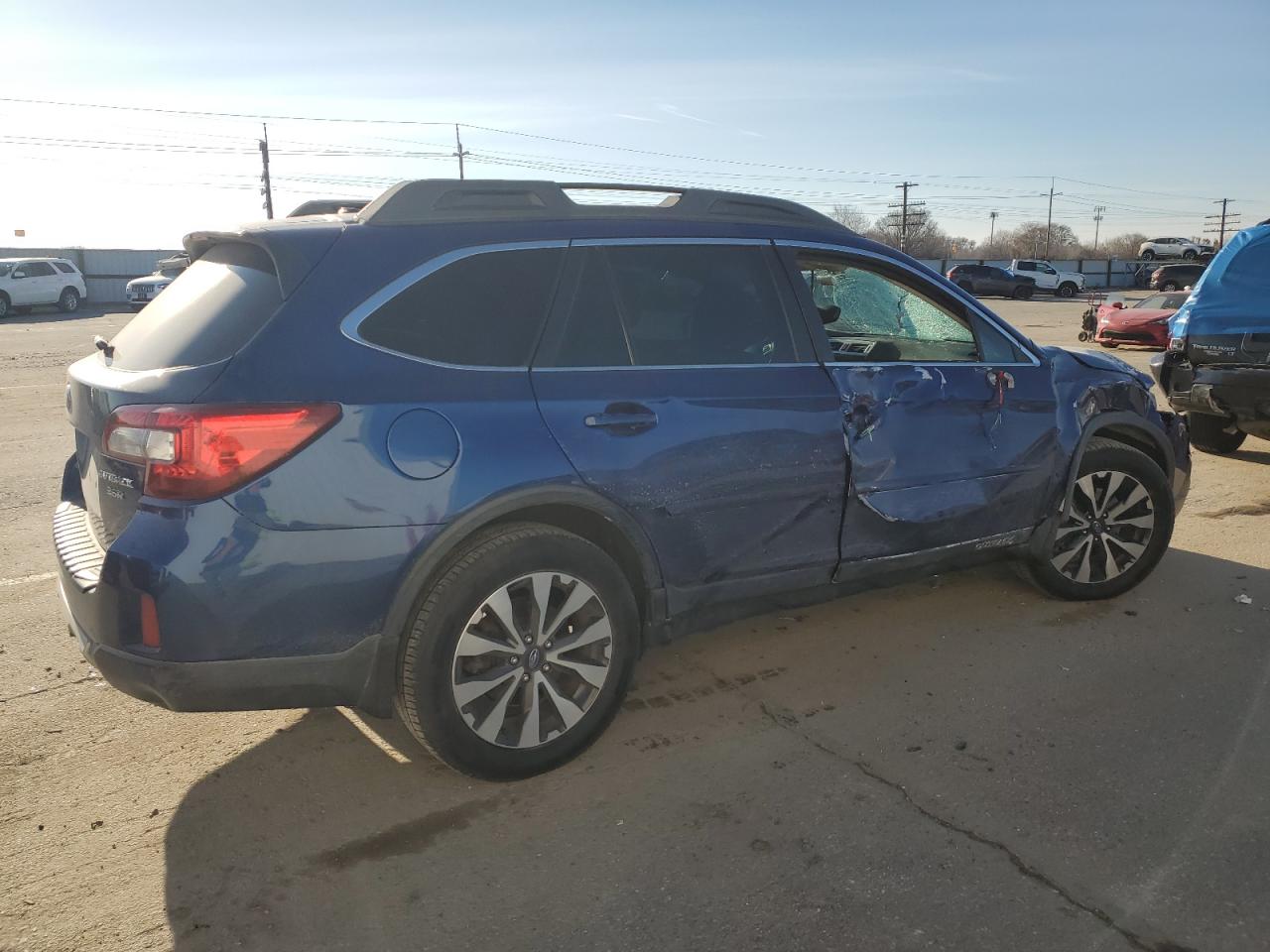 2015 Subaru Outback VIN 4S4BSENC1F3326377 Copart auction photo, front end / side damage thumbnail 3