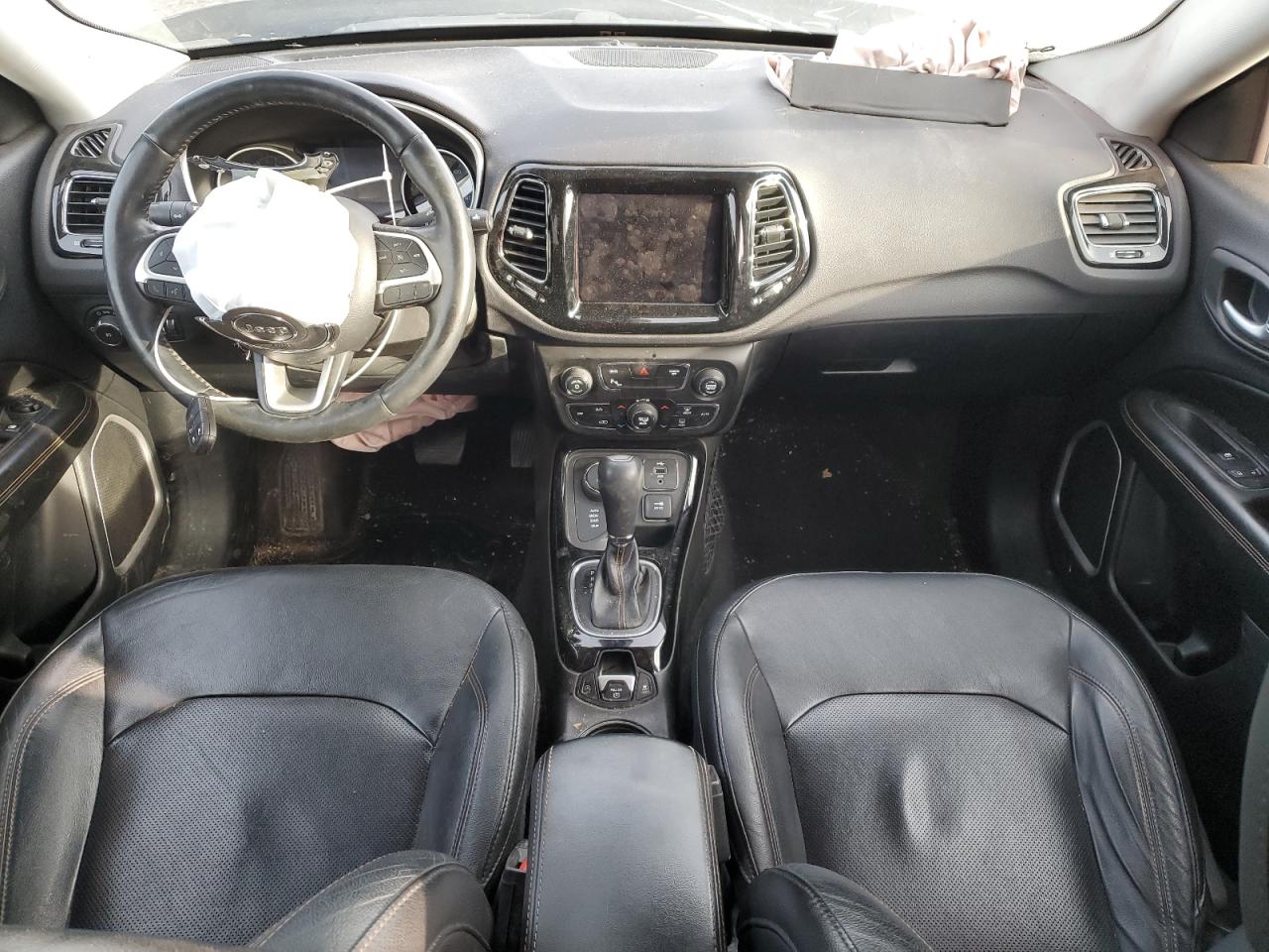 2018 Jeep Compass VIN 3C4NJDCB0JT168104 Copart auction photo, front end damage thumbnail 8