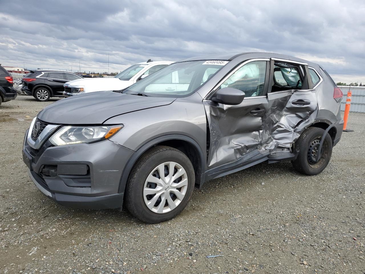 2019 Nissan Rogue VIN 5N1AT2MV1KC833543